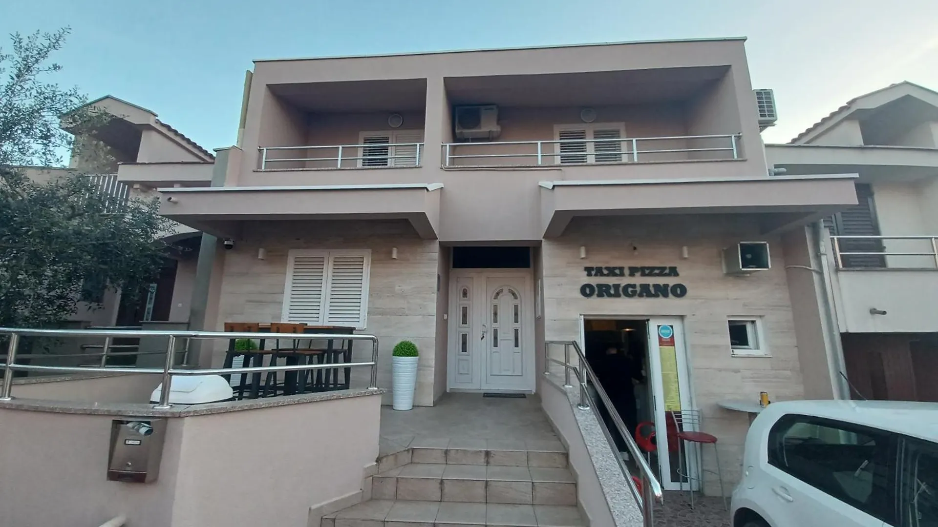 Ryanair'S Family Villa With Pool Zadar