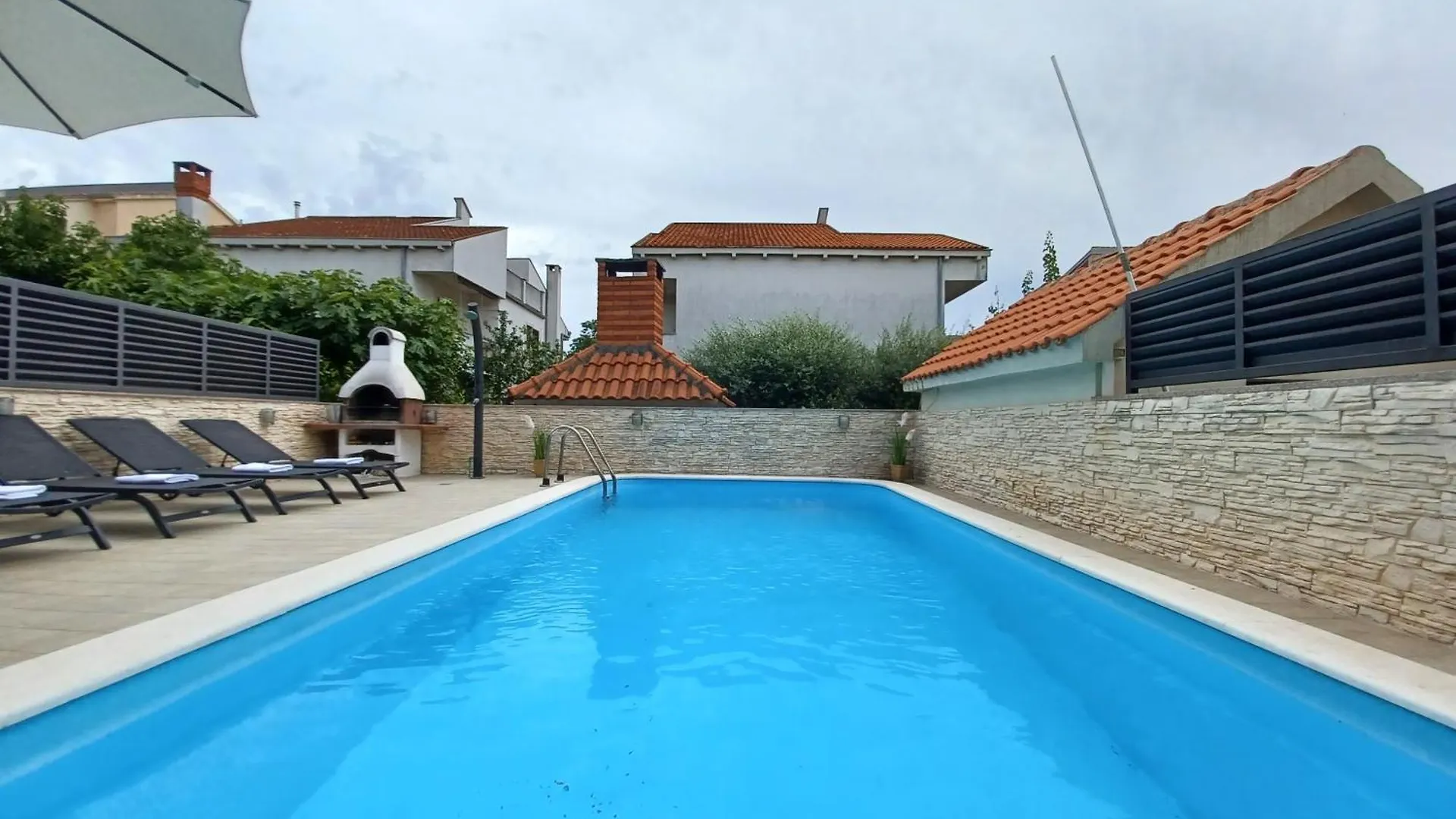 Ryanair'S Family Villa With Pool Zadar Croatia
