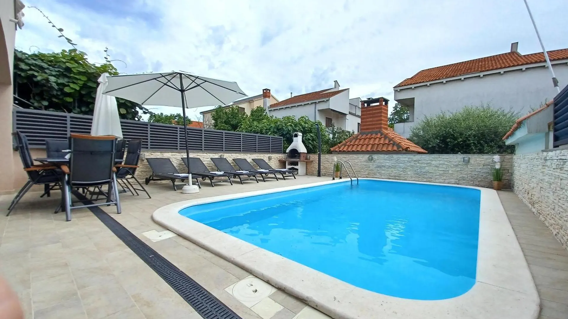 Ryanair'S Family Villa With Pool Zadar 0*,
