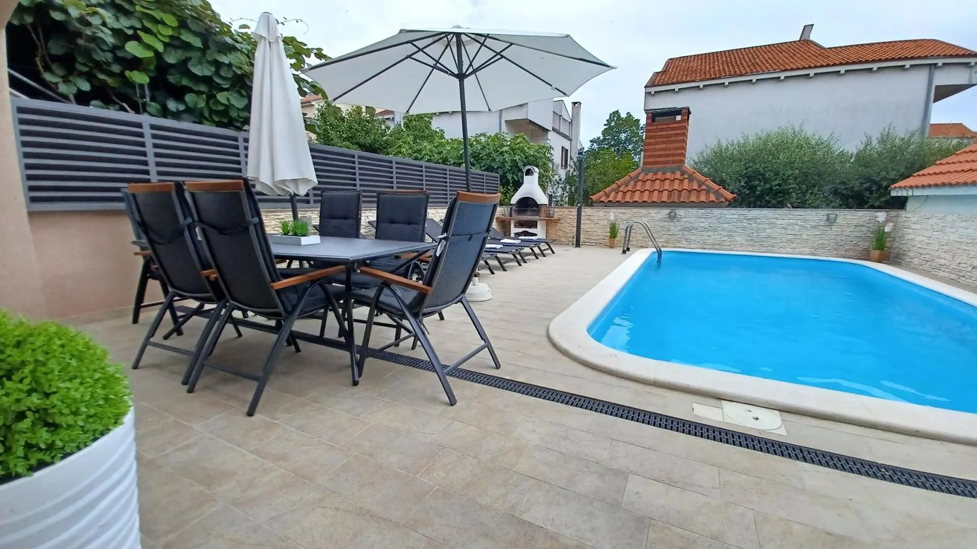 Ryanair'S Family Villa With Pool Zadar